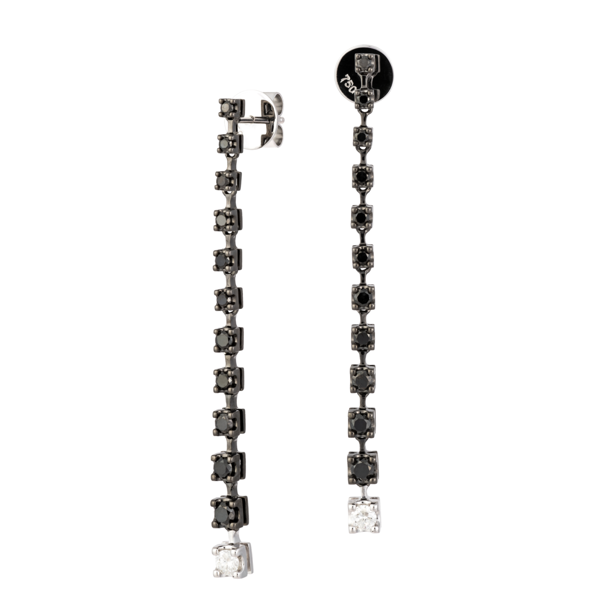 18kt white gold / white & black diamond earrings