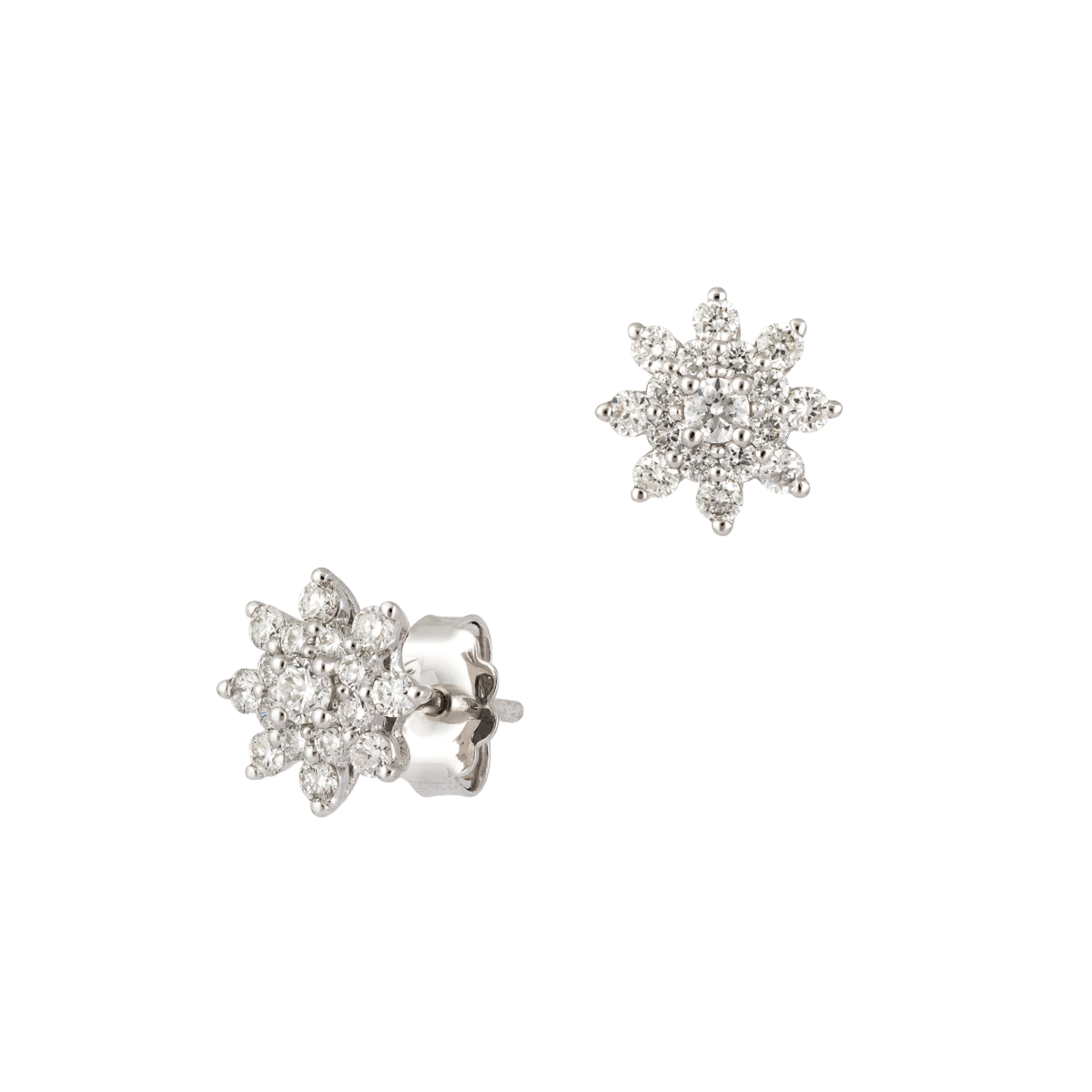 18kt white gold diamond earrings